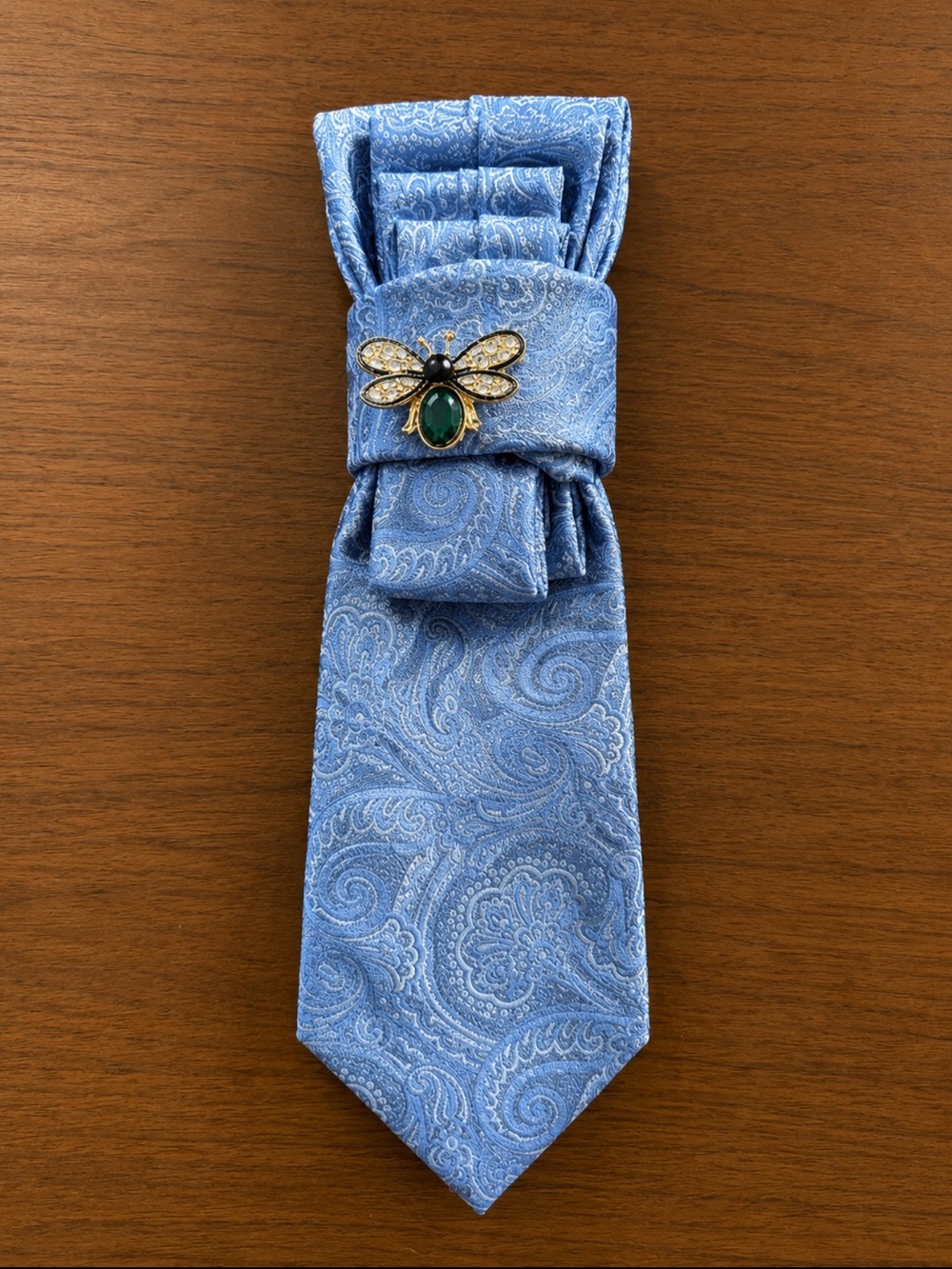 Haggar Light Blue Paisley Tie with Jewel Bee Accent